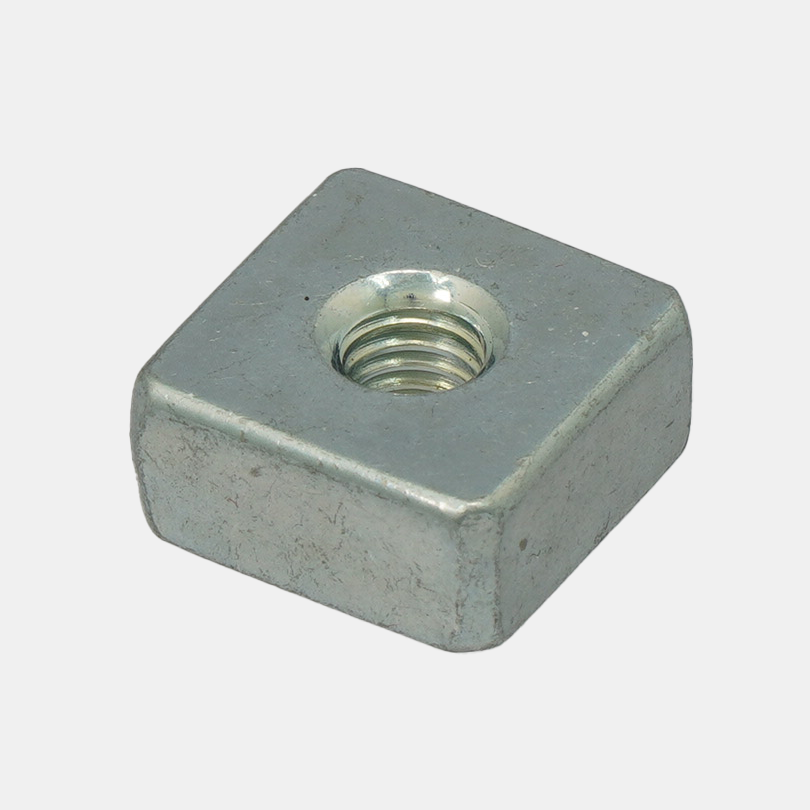 四角ナットＭ５