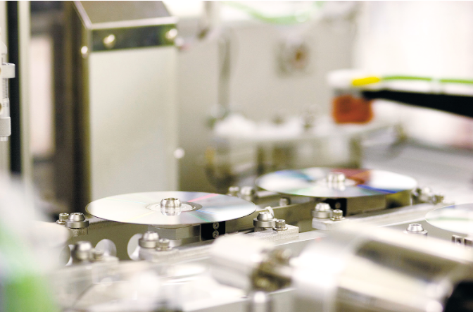 青梅第二工場新設、CD-R製造ラインが完成