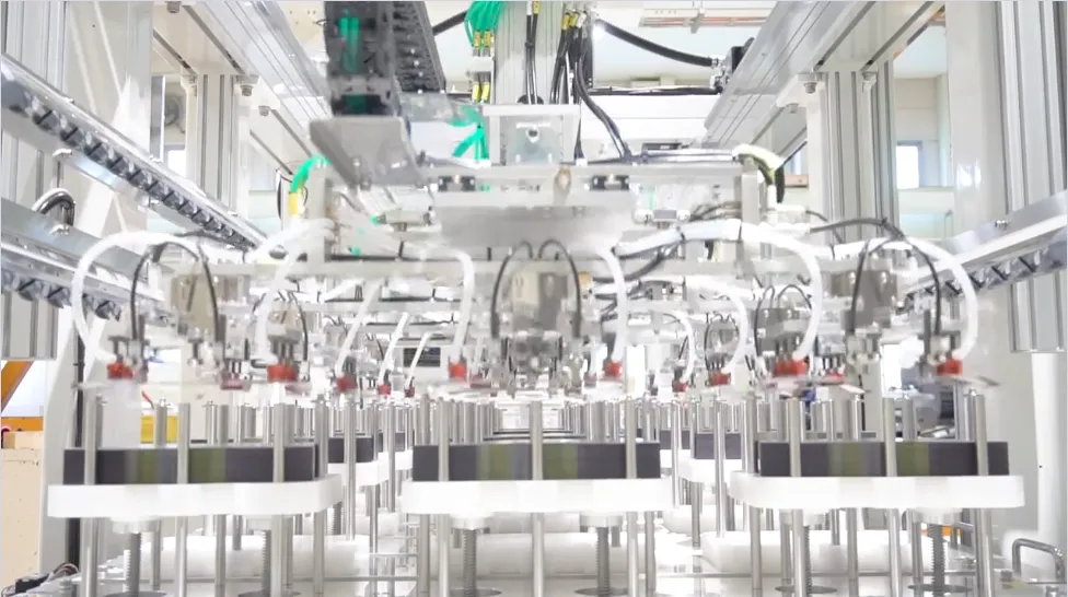 ラベル受渡装置